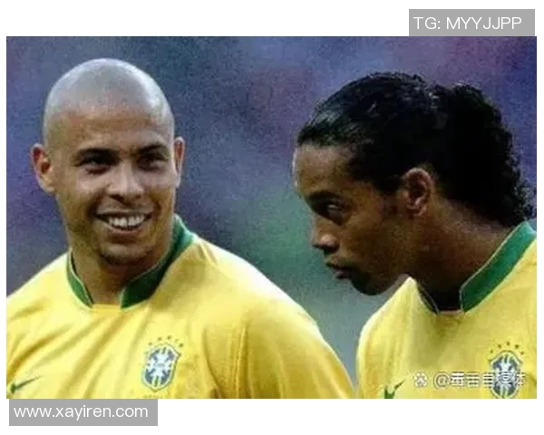 与足球巨星亲密接触:不可思议的场面与精彩瞬间重现