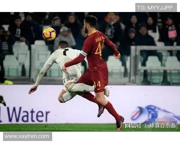 武汉超级球星足球赛倒钩精彩瞬间引发热议球迷疯狂点赞