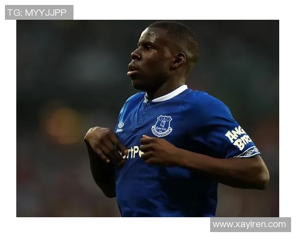 石膏娃娃演绎绿茵传奇以球星精神点亮足球梦想